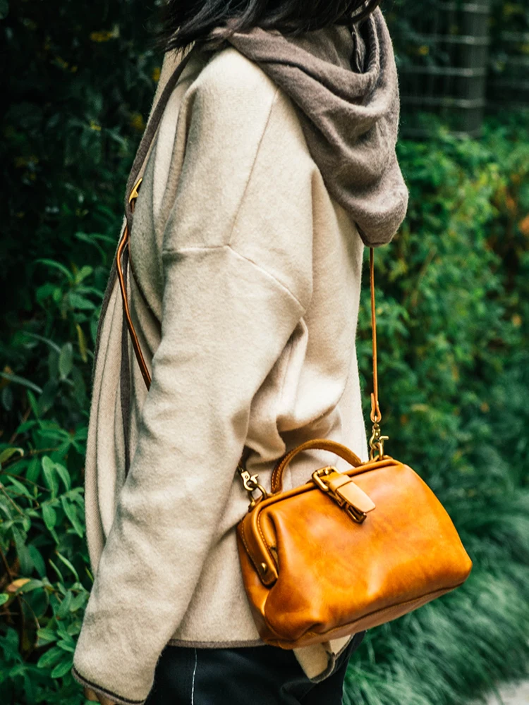 Genuine Leather Women Handbags Handmade Literary Arts Doctor Bag Female Retro Casual Suede Leather Small Shoulder Diagonal Bags