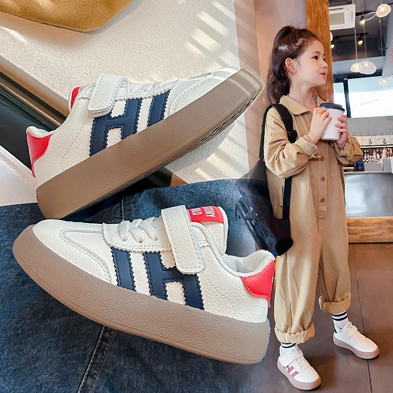 Childrens Shoes 2-18 Years Old Boys Girls White Shoes Red Four Seasons Models Leather Casual Hundred Kids Baby De Training Shoes