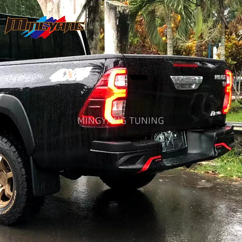 مجموعات هيكل السيارة بتصميم رياضي GR من البلاستيك PP لـ Hilux Revo Rocco GR Bodykit