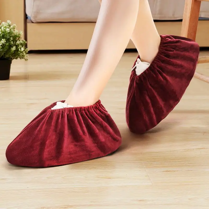 1 Paar Flanell-Schuhüberzüge, dick, wiederverwendbar, rutschfest, für den Innenbereich, schützen den Boden und Teppich, reinigen Schuhe und Hausschuhe. – Detail 12
