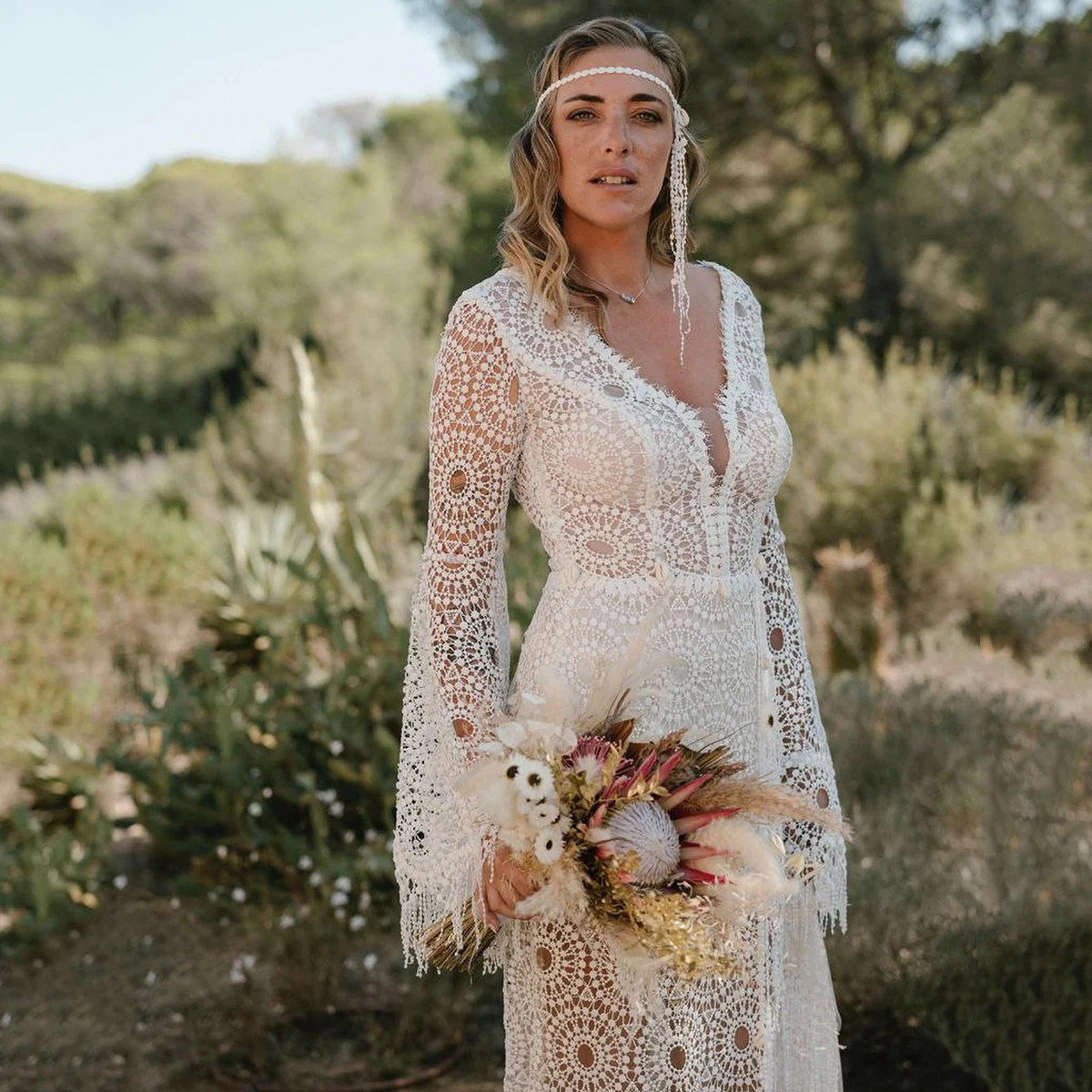 

Cutout Hippie Lace Bohemian Fringed Wedding Dress Long Flare Sleeves V Neck Backless Tassels Plus Size Boho Bridal Gowns