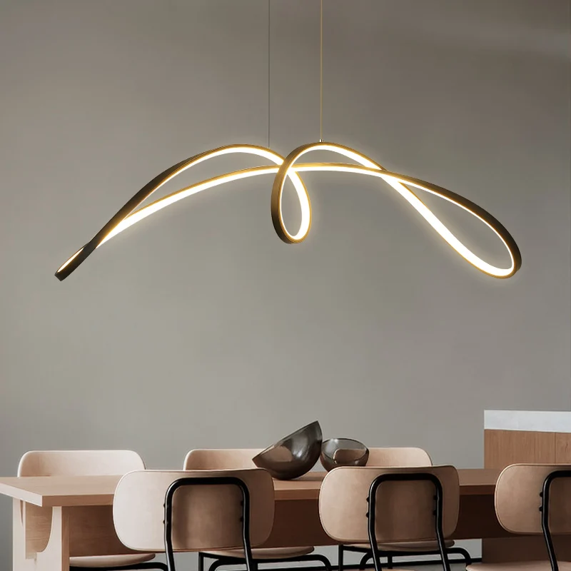 Plafonnier LED suspendu au design moderne, éclairage d'intérieur, luminaire décoratif de plafond, idéal pour un salon ou une salle à manger