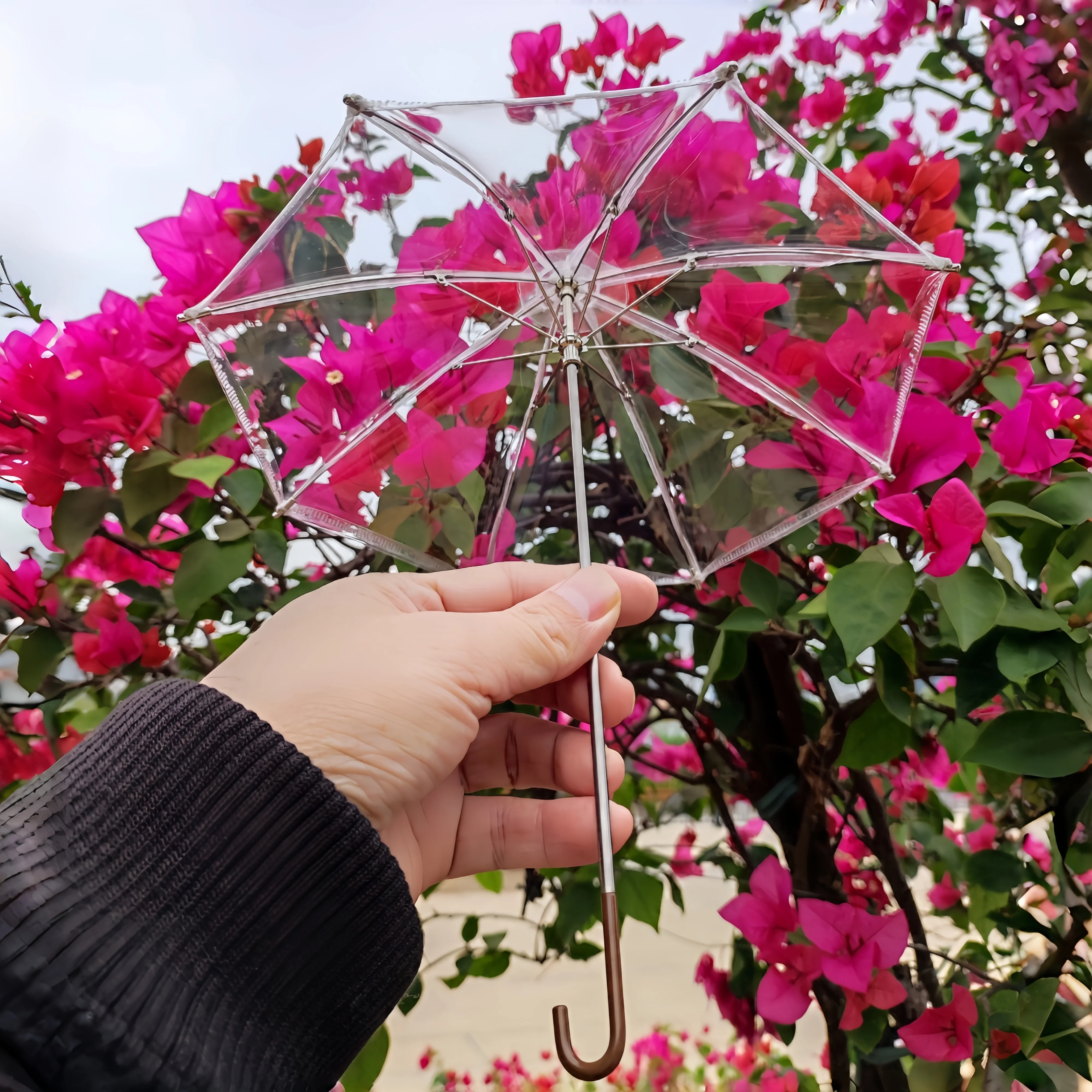 Super Deals 1/4 Scale BJD Mini Umbrella 3 Colors Long Handle Dollhouse Cosplay Dress Up Doll Accessories Not for Human Use