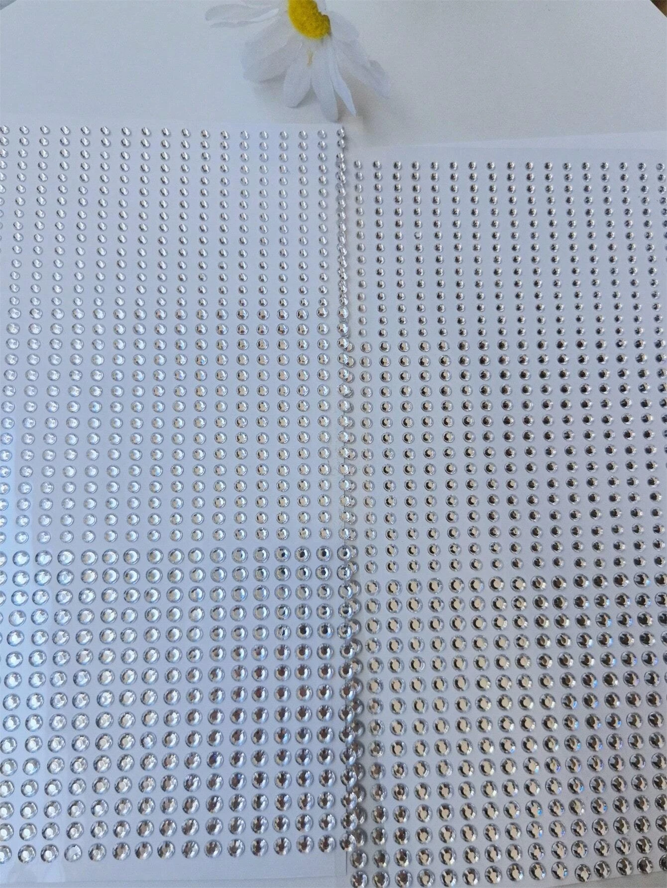 1/2 Stuks 900 Pillen Regenboog Kleur Stereo Gezicht Glittry Gem Stickers Muziek Festival Bruiloft Bruid Bruidsmeisje make Up Gereedschap