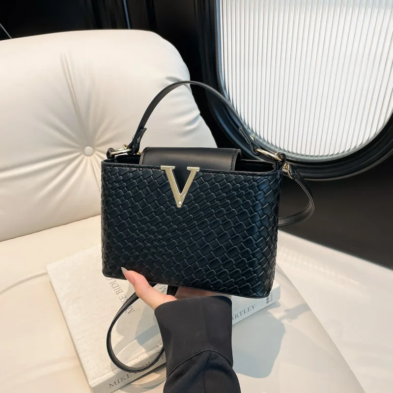 

Роскошная женская сумка-тоут, шикарная V-образная стильная сумка-ведро из искусственной кожи, сумка с верхней крышкой, женские сумки через плечо для женщин