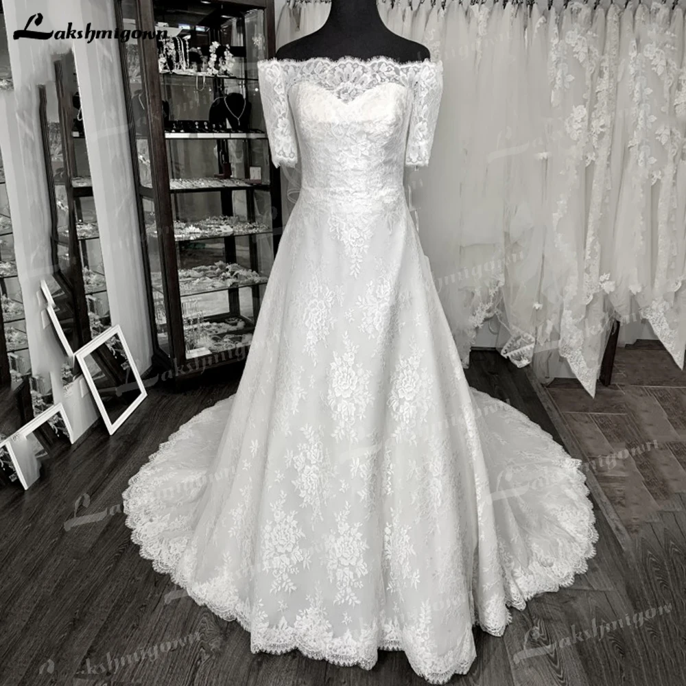 Luxurious Wedding Dress One Word Collar Wedding Gown Lace Appliqués A-Line Wedding Party vestido de casamento Custom Made