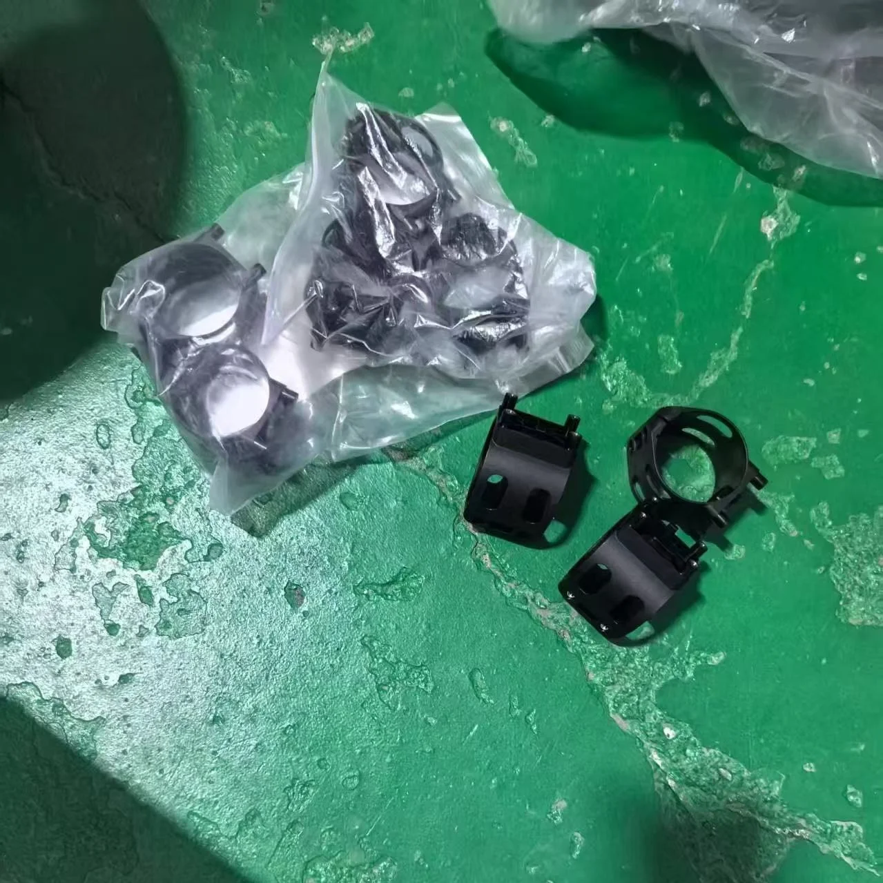 

Комплект из 2 крепежных оснований для распылительных насадок для сельскохозяйственного дрона Agras DJI T30 001152, аксессуары для дронов