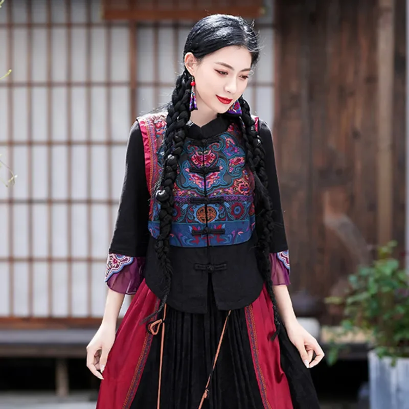 National Embroidery Tang Suit Vest Women Fashion Gilet Chinese Style Traditional Harajuku Vintage Female Casual Short Waistcoat