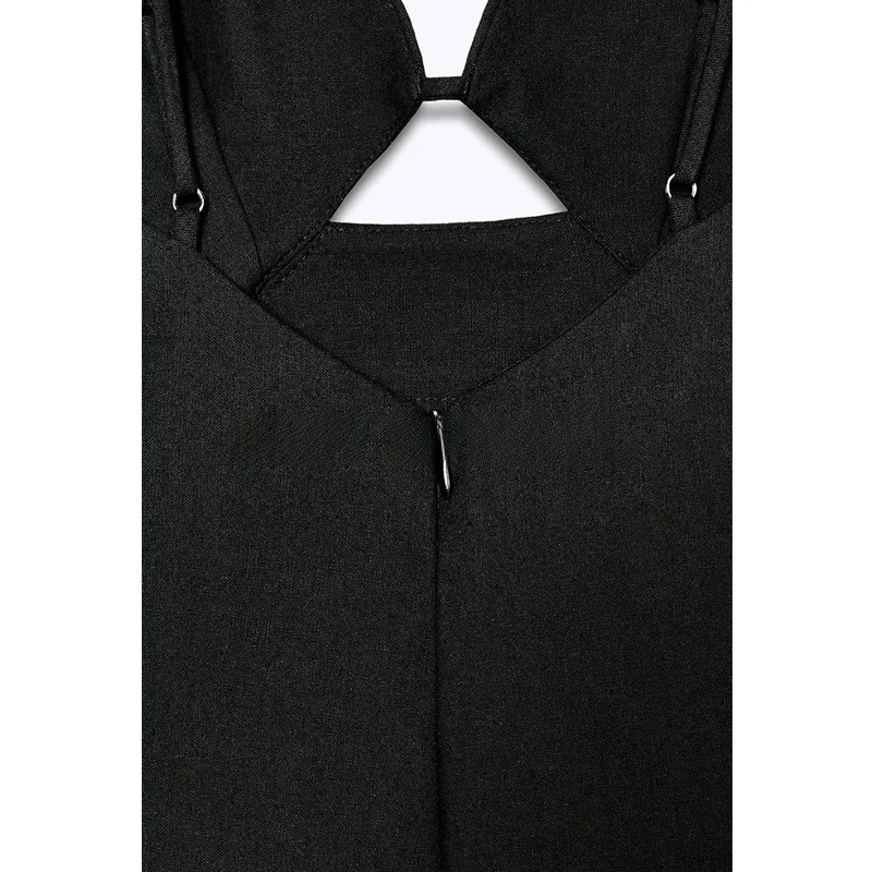 فستان نسائي صيفي وربيعي بياقة على شكل V بدون أكمام مع تفاصيل مفرغة وحزام زخرفي، فستان قصير بخصر مرتفع بأسلوب عملي، تنورة طويل...