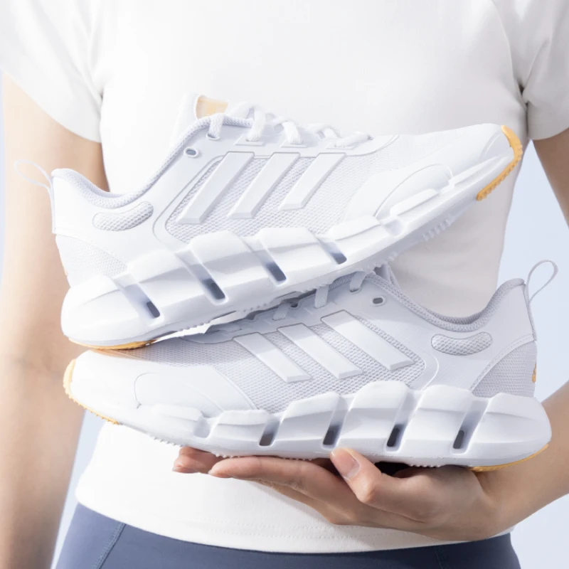 Мужская обувь Adidas, женская обувь, новинка 2024, спортивная обувь для любителей серии Breeze, дышащие кроссовки с амортизацией IF9782