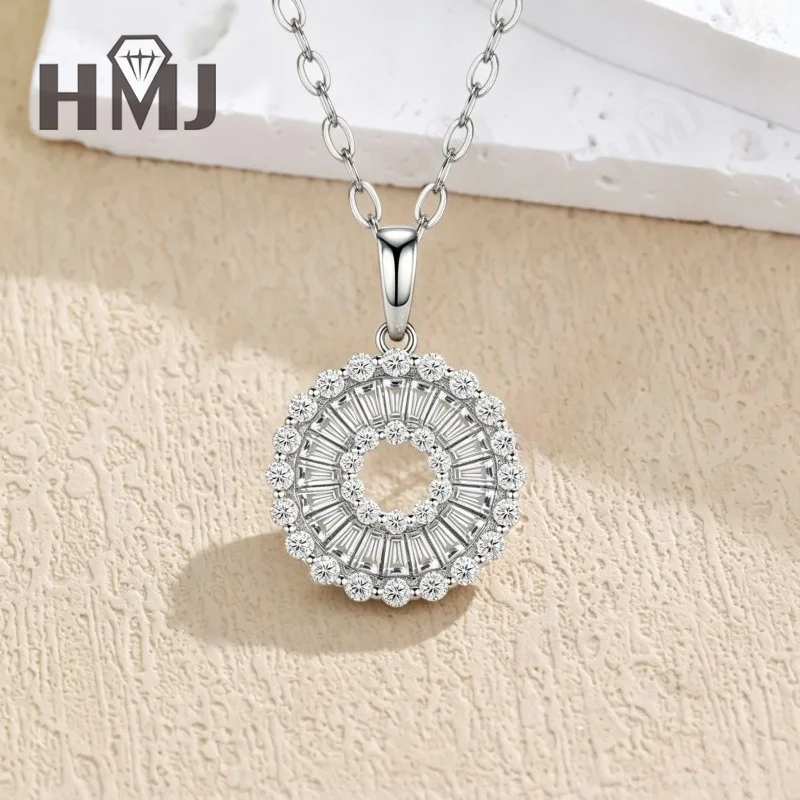925 Sterling Silver Necklace Circle Pendant Trapezoid Cut Moissanite Hollow Circle Fine Jewelry Birthday Gift for Women Charms