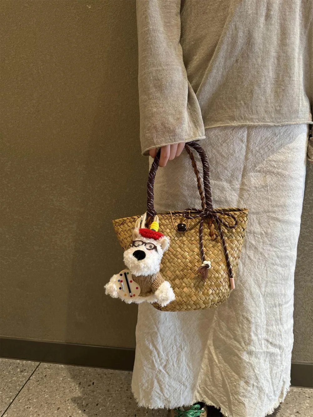 

Little Painter Chubby Face West Highland Plush Bag Charm Scruffy Puppy Doll Keychain Creative Gift for Girls