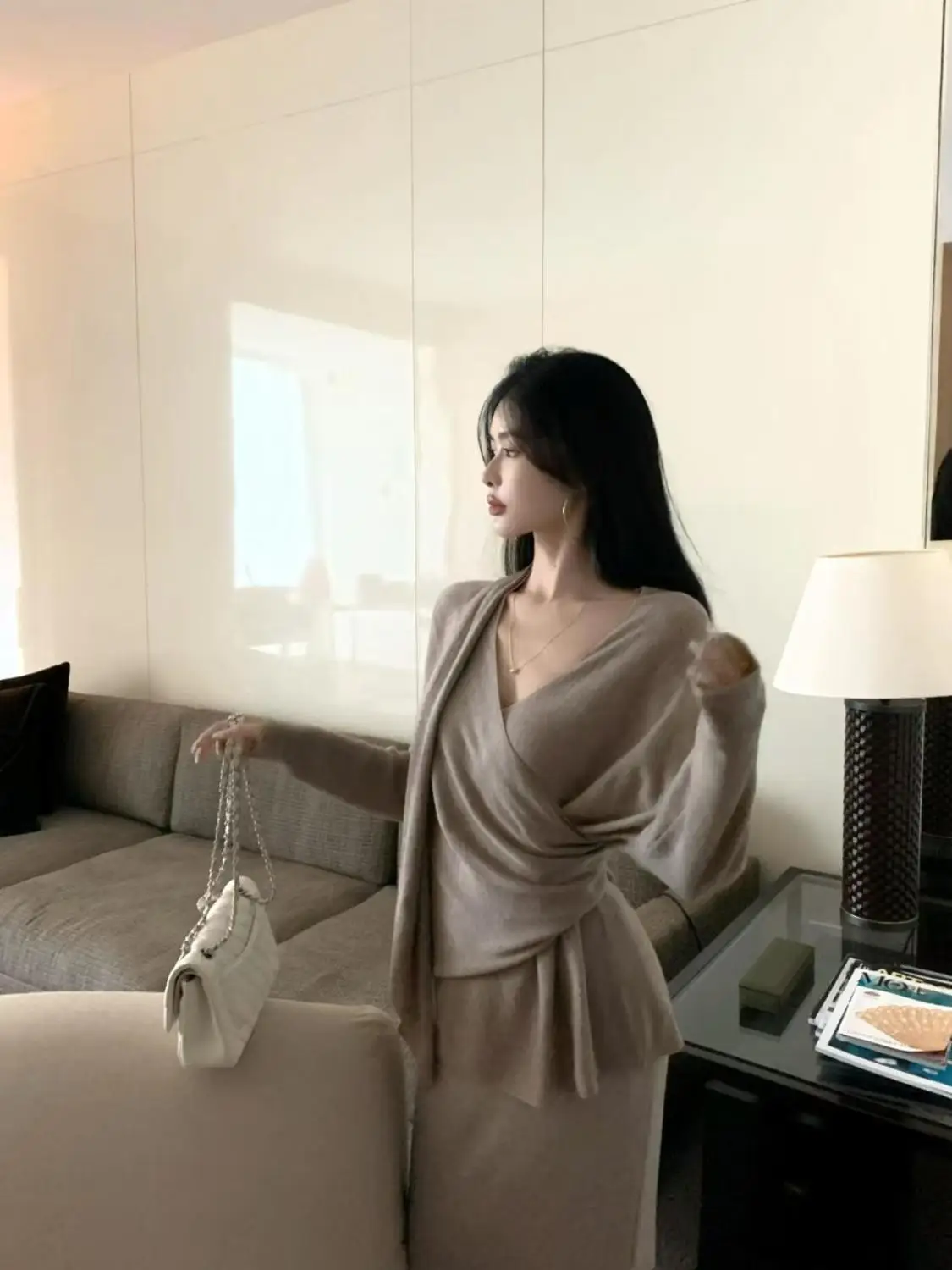 Donna 2025 Primavera Autumu Nuovo stile pigro Allentato Cross-Stretch Top Vita alta Gonna sottile sui fianchi Set da due pezzi da donna