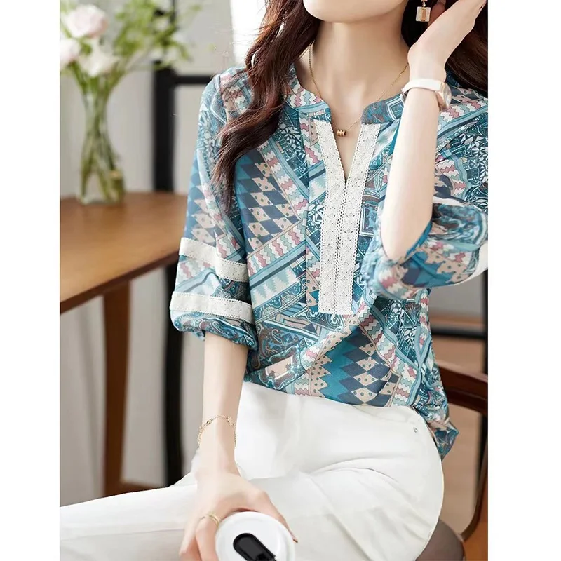 Ethnic Style Printing Splicing Lace V-Neck Chiffon Half Sleeve Pullover Blouse Loose Summer Autumn Korean Fashion Women\'s Shirt