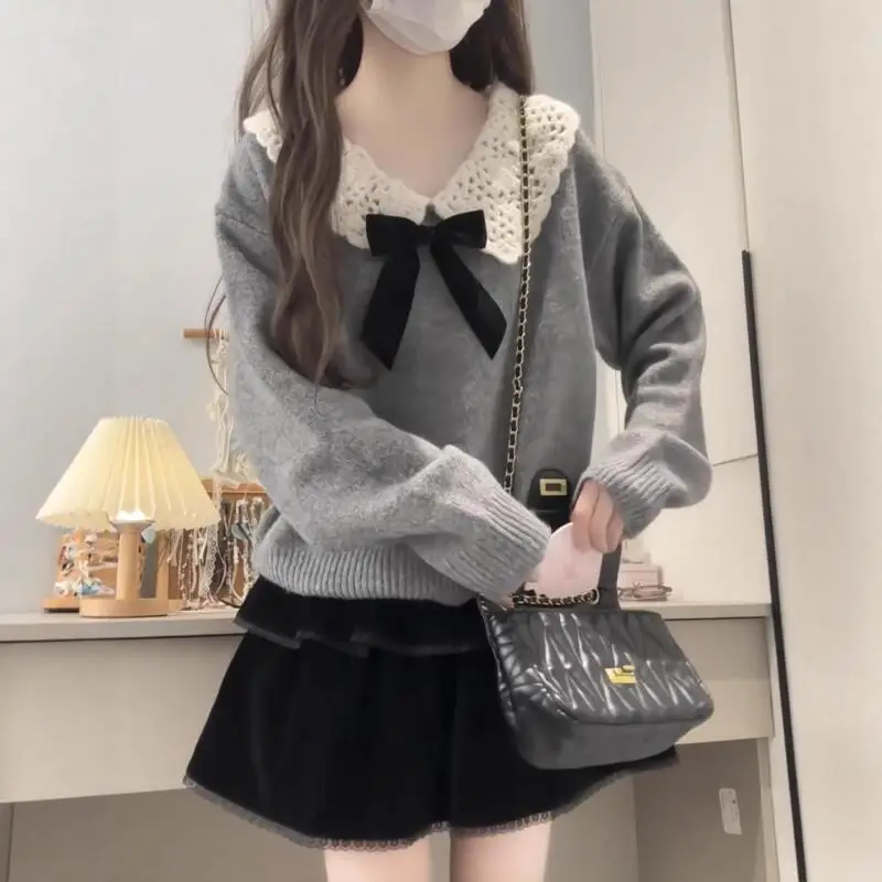 2026 Autumn Winter New Fashion Western Style Sweet Design Wearing Doll Neck Knitted Sweater Gentle Aging Lazy Style Knitted Tops
