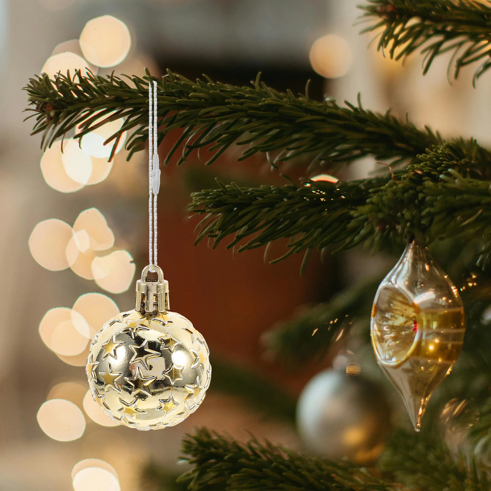 100 szt. sznurków z zatrzaskiem do zawieszania bombek choinkowych, gotowe sznurki do dekoracji, bez węzłów, zawieszki, wstążki do dekoracji świątecznych