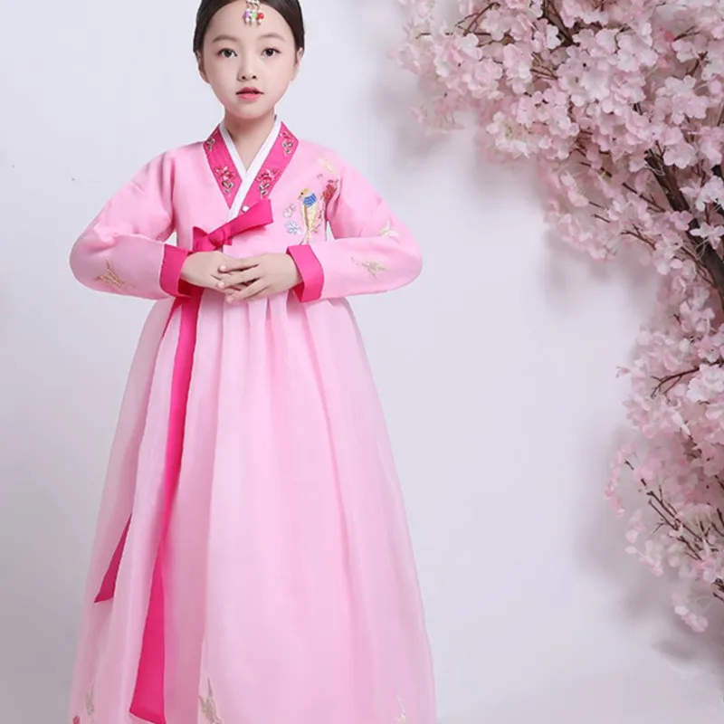 

2026 New Girls' Long sleeved Hanbok Dress Children's Ethnic Style Embroidery Performance Dress Kids' Dancing Skirt For GiftLI664
