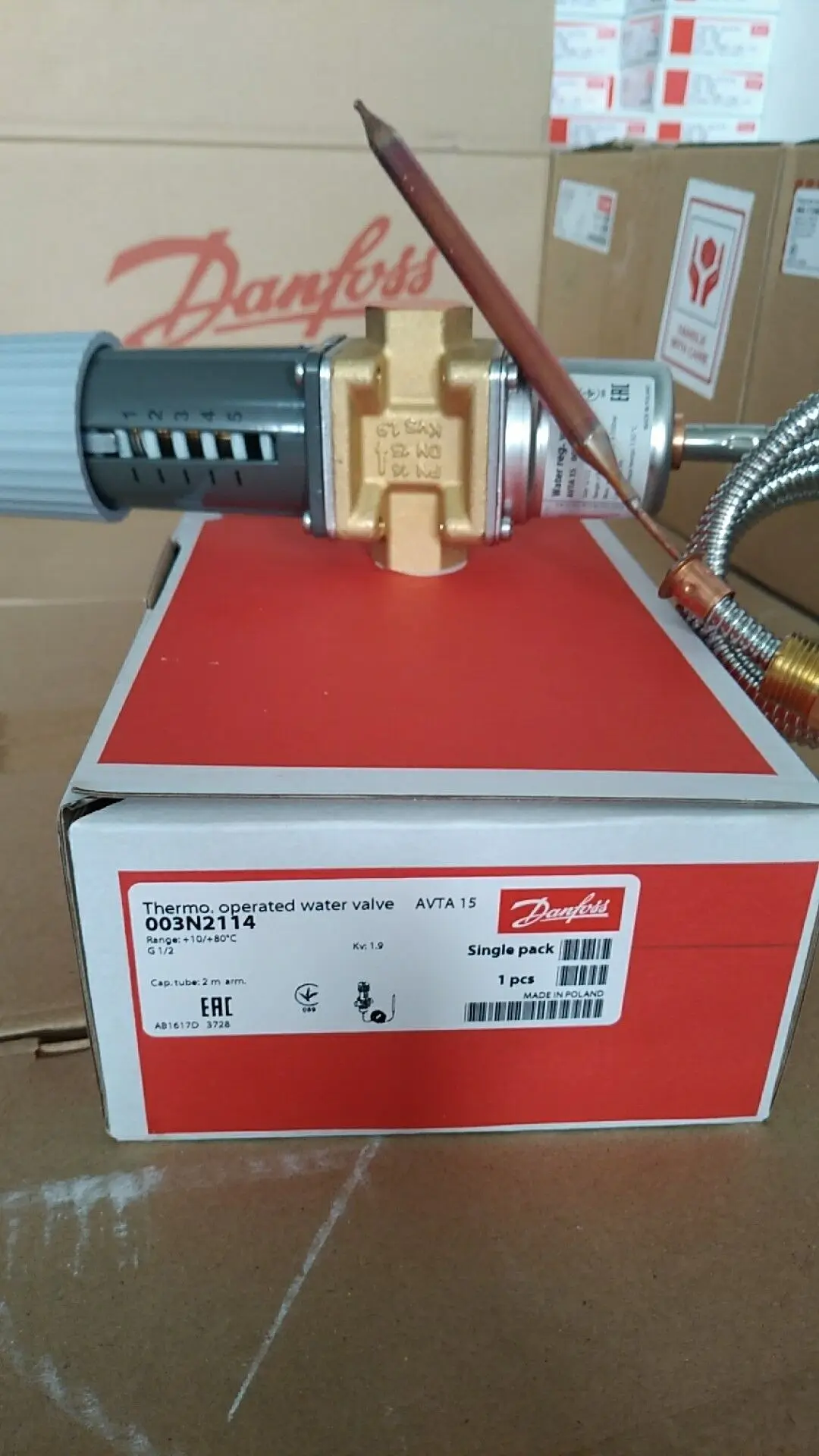 AVTA15 003N2114 Danfoss self excitation temperature control valve, original and genuine, is available from stock 10-80℃