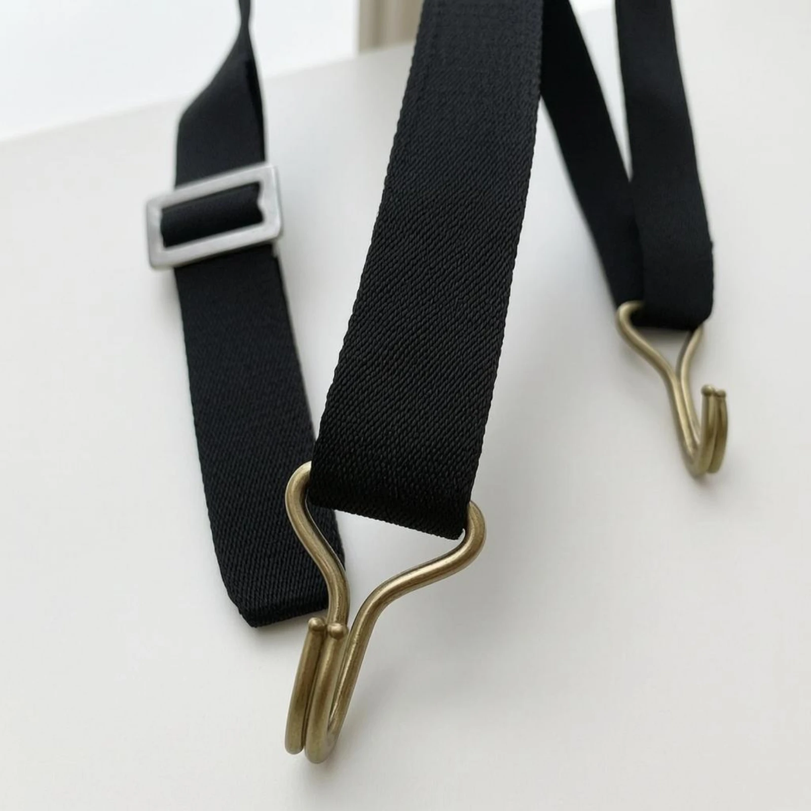 

X-Shaped Back Strap Lifting Strap Metal Hooks Adjustable Shoulder Harness Load Carrier Wide Strap Material Support Gear Minimal