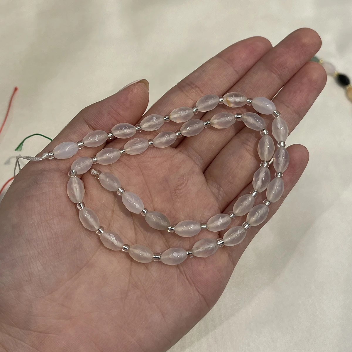 DIY-Achatperlen, natürliche, facettierte Perlen, 5 x 9 mm, zum Basteln von Schmuck, DIY-Halsketten, Armbändern, Ketten und Ohrringen. – Detail 5