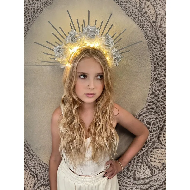 

Light-Up Halo Crown with Roses - Metallic flowers Sun Headpiece with LED Lights - Halloween & Wedding Festival Accessory