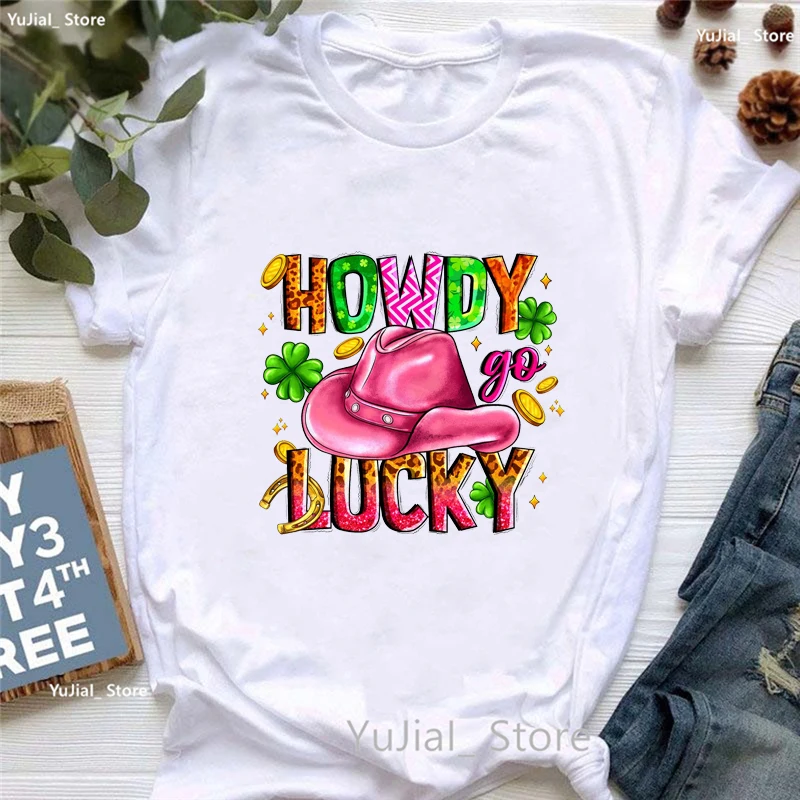 2025 Leopard Howdy Go Lucky Strawberry Hat Four Leaf Clover Printed Tshrit Girls Trip Travel T Shirt Women Harajuku Shirt Tops