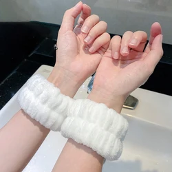 2pcs Reusable Spa Wrist Washband Soft Microfiber Towel Wristbands For Washing Face Girl Yoga Running Sport Wrist Sweatband