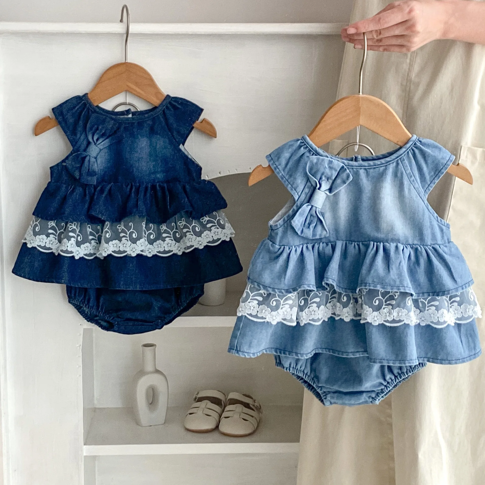 

Summer Denim Children's Lace Patchwork Girls Set Cute Baby Clothing Cool Casual Sleeveless Top + Shorts For 0-4 Year Old Girl