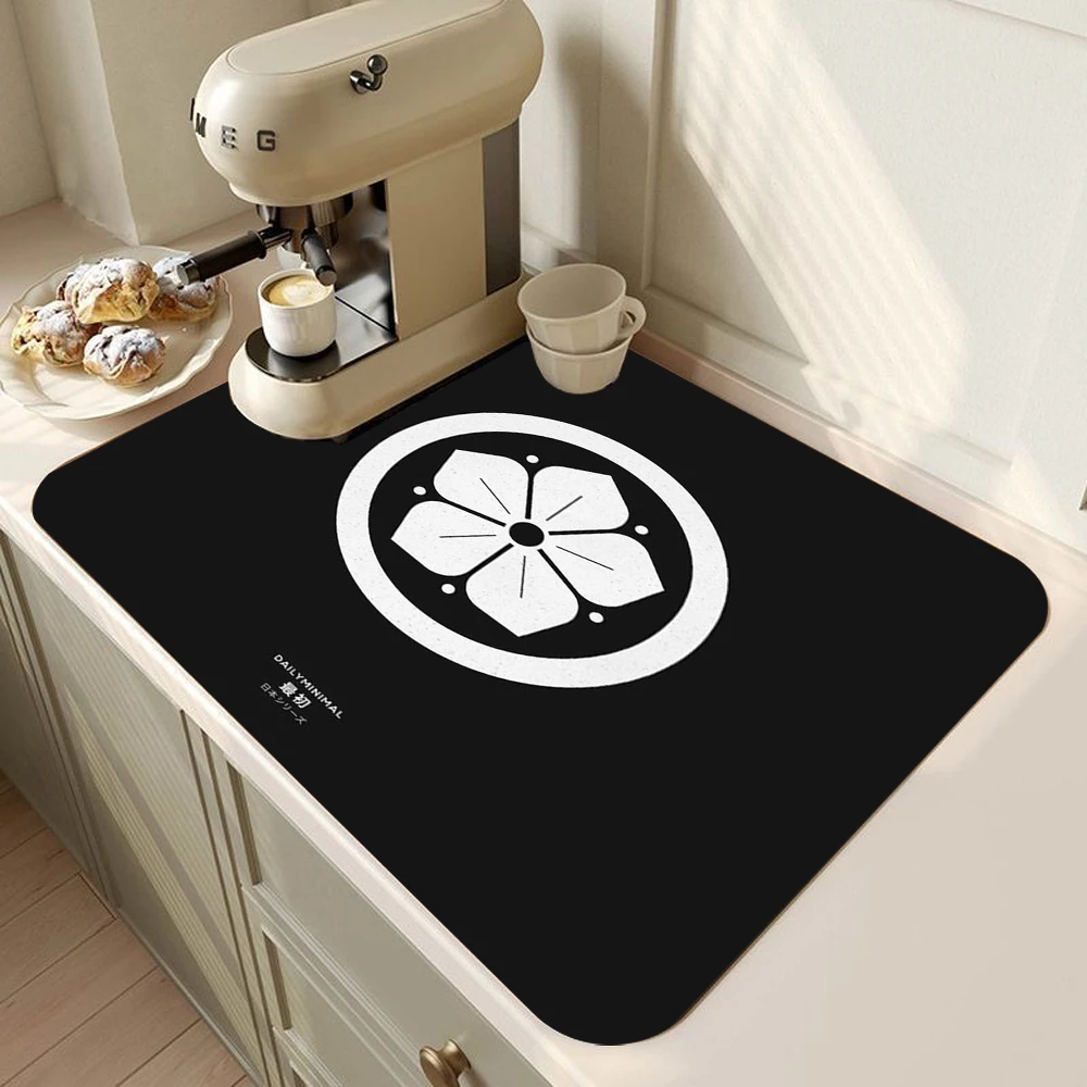 

Simple Pattern Pattern Dish Drying Mat Blend Diatom Mud Quick Dry Drain Pad for Kitchen Countertop Decorative Dish Drainer Mat