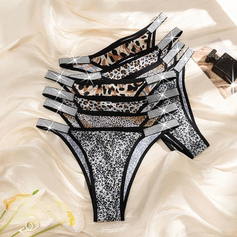 Plus Size Sexy Leopard Print Panties Shiny Belt Bikini Pants Women Pure Desire Sweet and Spicy Briefs Stretch Pants Quick Drying