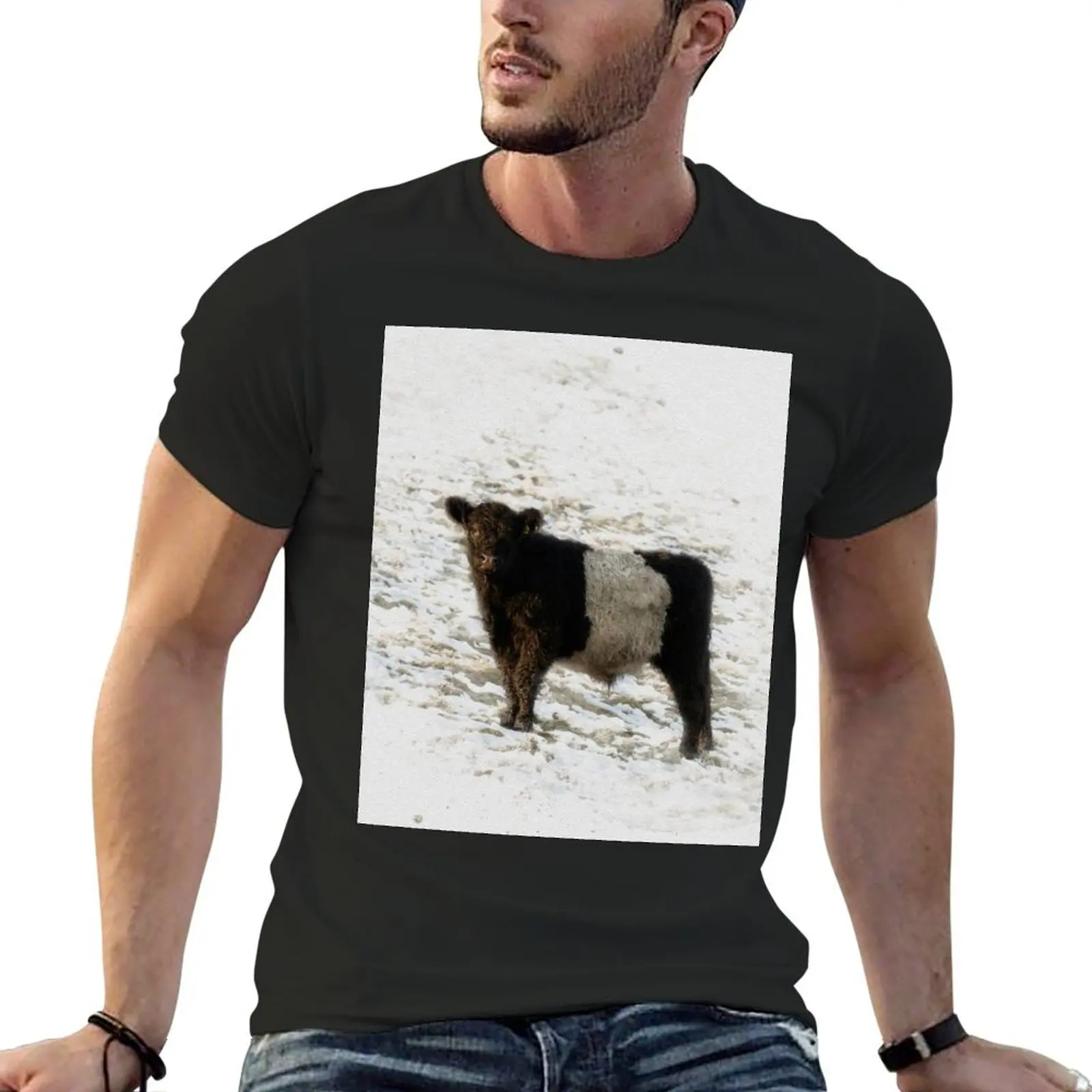 Belted Galloway Cow Watercolour Photograph. T-Shirt anime oversizeds graphic tee shirt tees oversized t shirt men