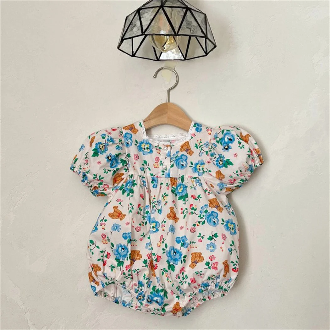 

2022 Summer Newborn Baby Girls Puff Sleeve Floral Romper Square Collar Lace Princess Infant Jumpsuit Toddler Girls Clothing