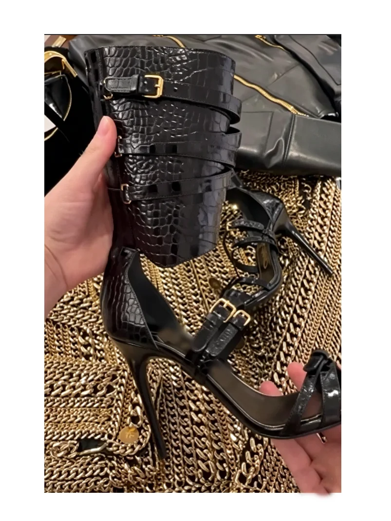 

Pointed Open Toes Fine Check Material Ankle Boots Hollowed-out Instep Belt buckle Decorative Summer Boots Luxury Women's Shoes