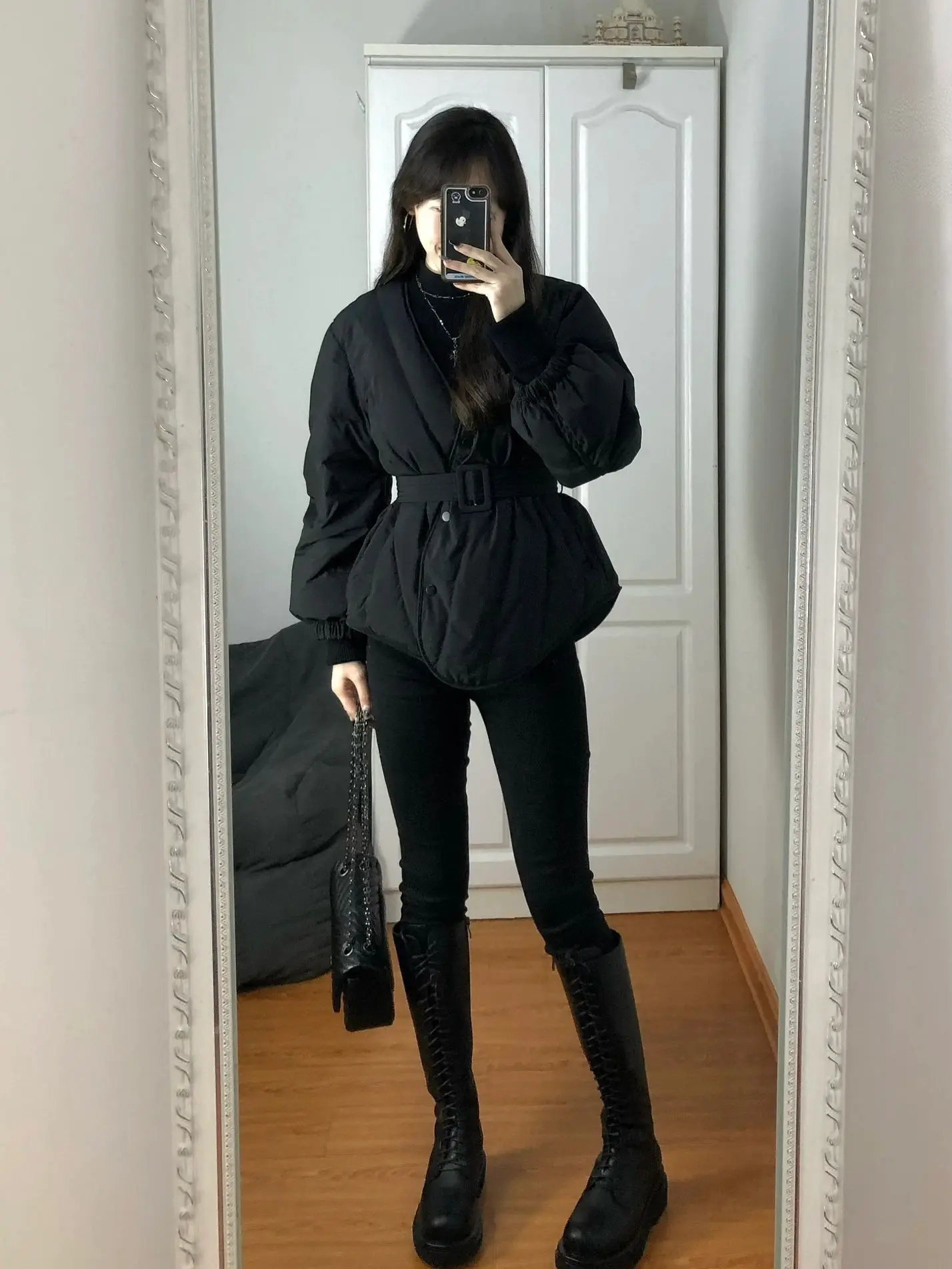 2024 Winter New Black V-neck Parkas Jacket for Women Medium-length Winter Korean Style Slim Fit Warm Ins Thick Coat for Women