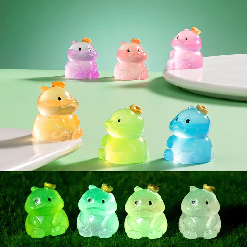 Simpatico cartone animato anatra luminoso piccoli ornamenti Mini animali paesaggio ornamento statua in miniatura accessori per la decorazione della casa fai da te