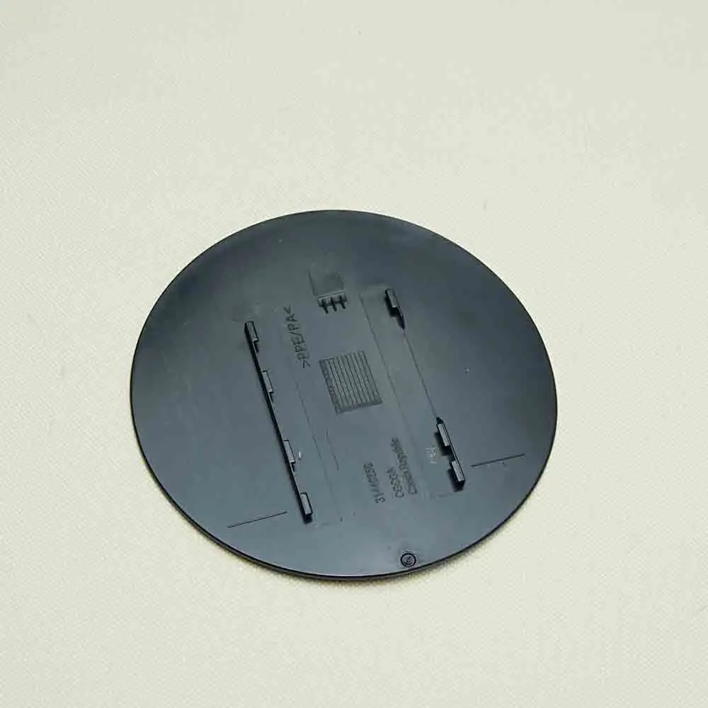 31440250 The Exterior Fuel Tank Cover of the Car for Volvo XC60 2009 2011 2010 2012 2013 2014 2015 2016 2017 Auto Parts 31440250