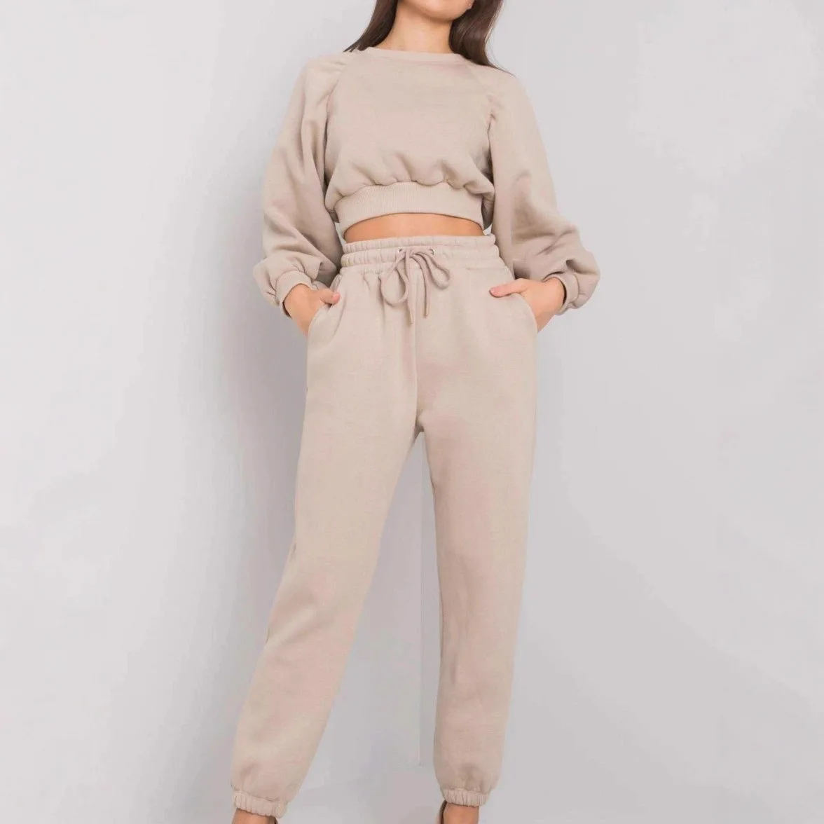 ファッション半袖スウェットシャツ+ワイドレッグパンツ ツーピースセット レディース 秋トップス＆パンツセット 女性用 2025