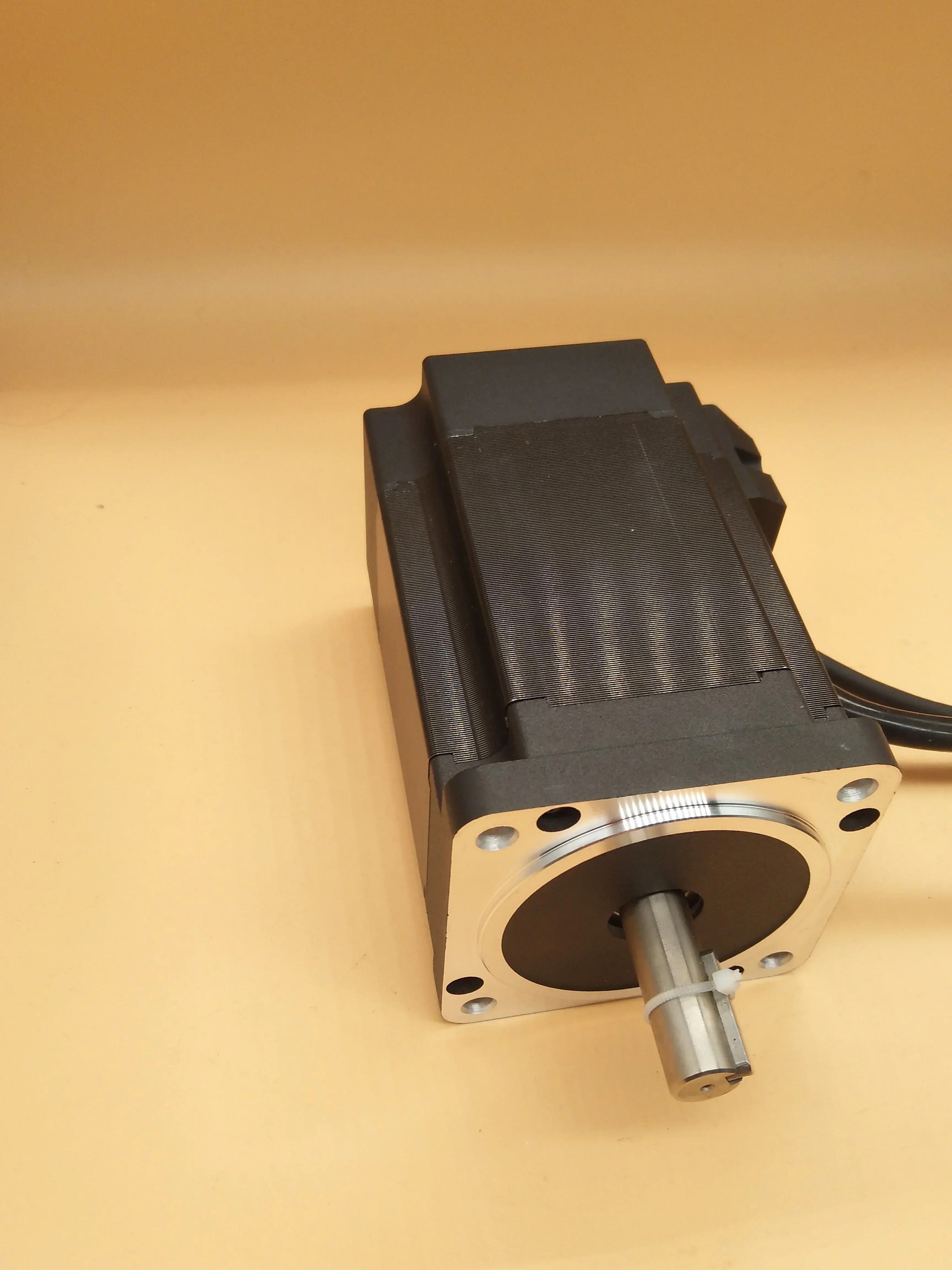Hot SalesGood Quality Customized Specification 48 V 24V 310v Brushless Dc Motor 100w 200W 300w 400w 500w