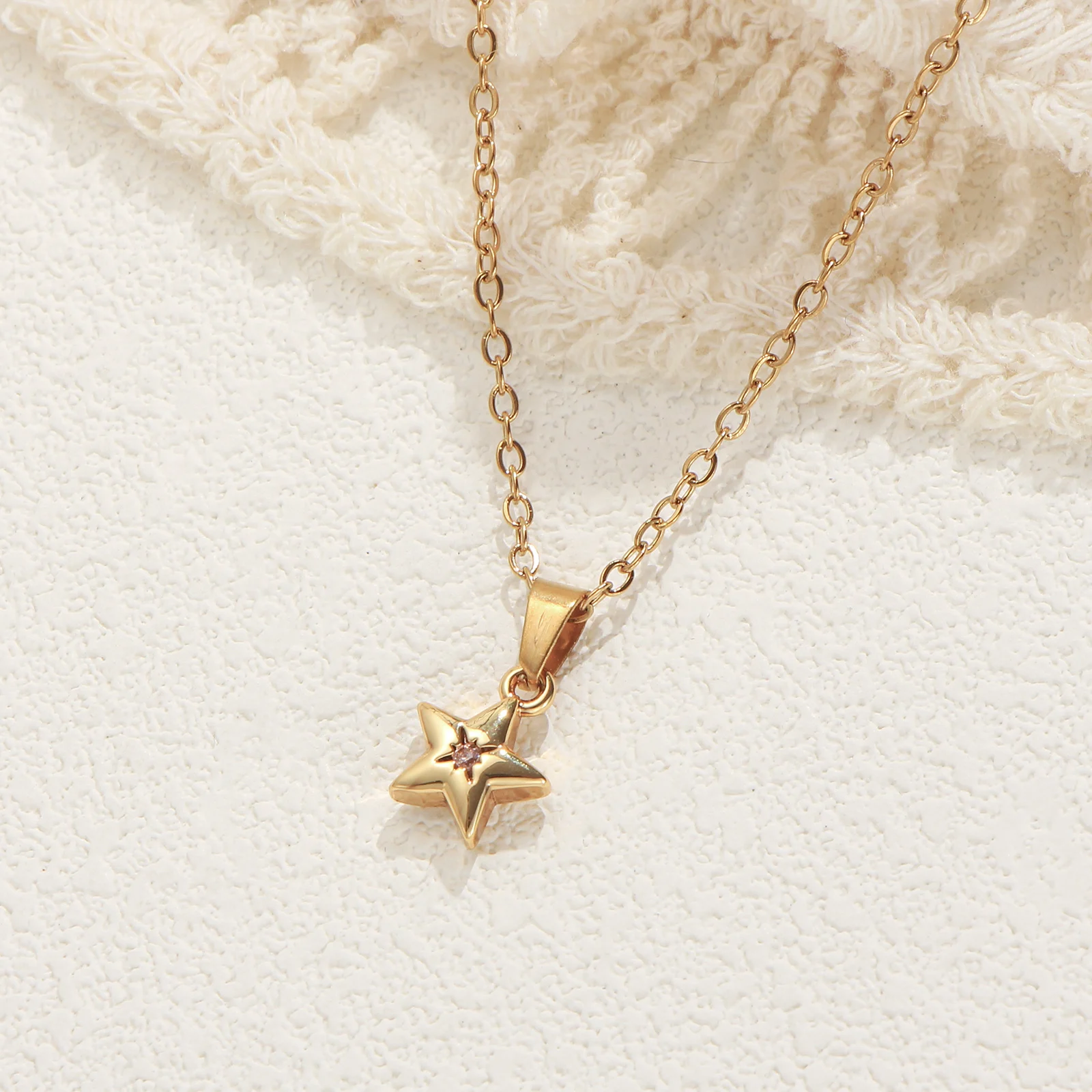 colar-feminino-de-moda-1-peca-corrente-de-clavicula-com-estrela-dourada-e-diamante-acessorio-delicado-versatil-e-requintado