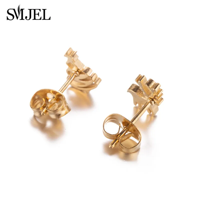 SMJEL Cute Animal Deer Stud Earrings Small Gingerbread Man Snowflake Earings for Girls Stainless Steel Christmas Jewelry Brincos