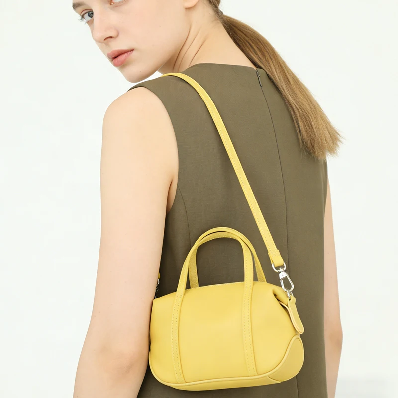 

Ladies fashionable designer style shoulder bags genuine leather mini tote bag adjustable shoulder strap casual commuting bag
