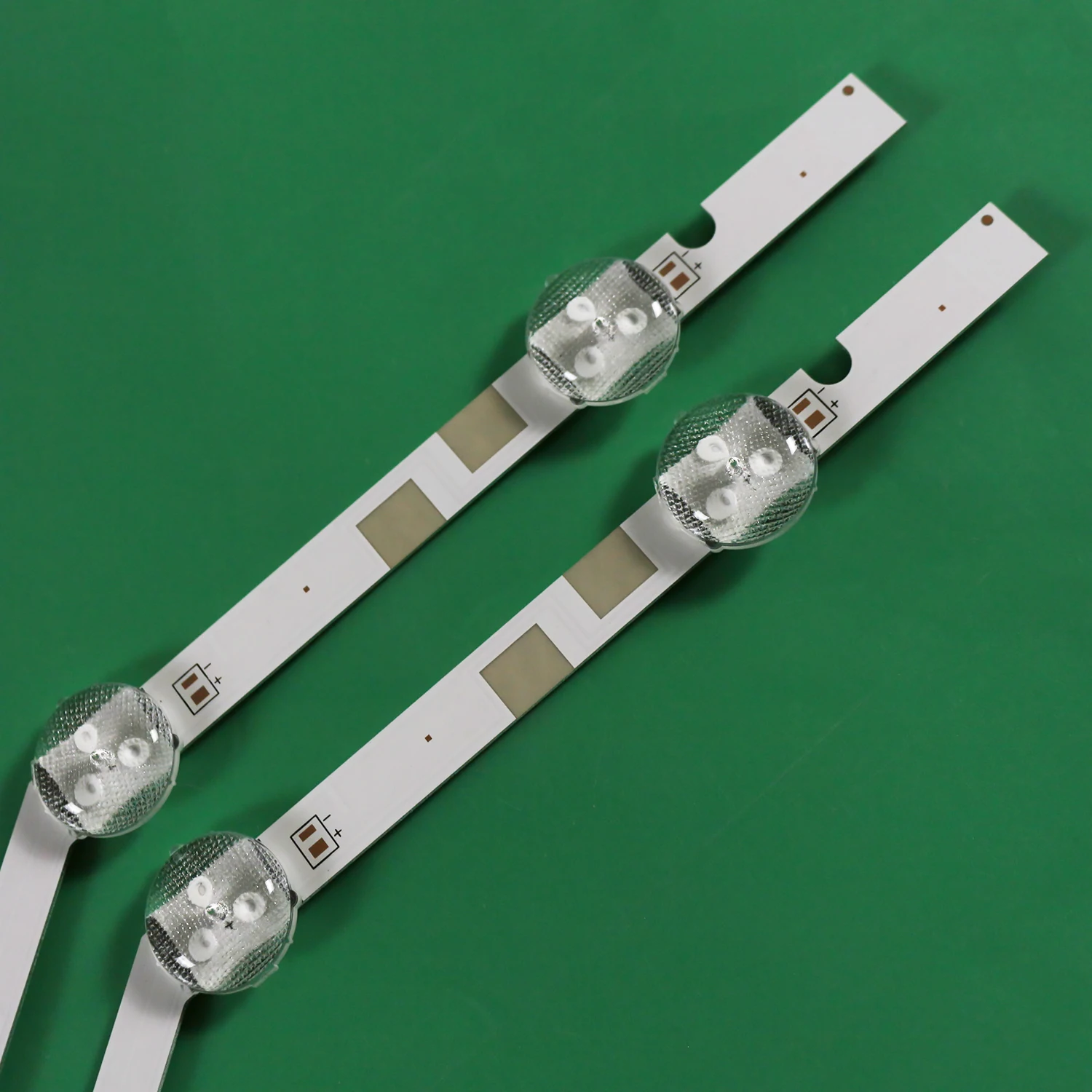 Retroilluminazione a LED 7LED Per Samsung BN96-43667A LM41-00420A UE32M5000 UE32M5075 UE32M5005 UE32M5002 UE32M5000AK UN32M5300 UN32M5300AF