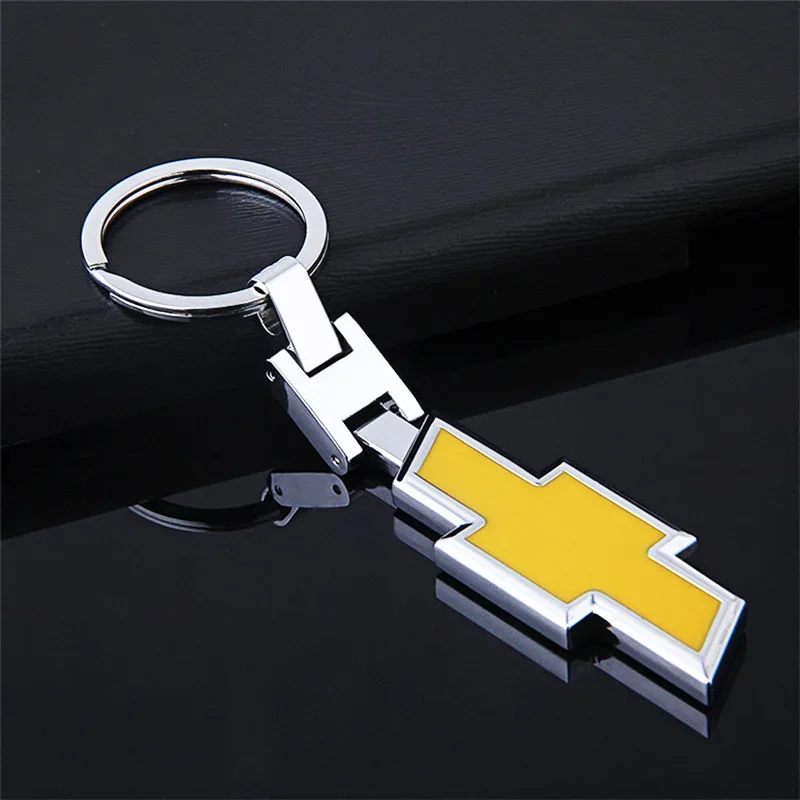 Alloy Keyring for Chevrolet Logo Cruze Silverado AVEO V8 Captiva Lacetti Malibu Spark Sail Camaro Car Key Chain Key Decoration