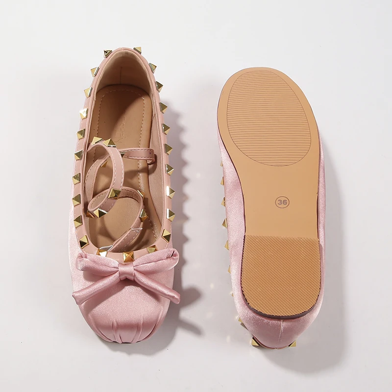 

Solid Fashion Soft sole Women Shoes Round Head Rivet Mary Janes Buckle Strap Cover Heel Flats Outdoor Zapatos Mujer