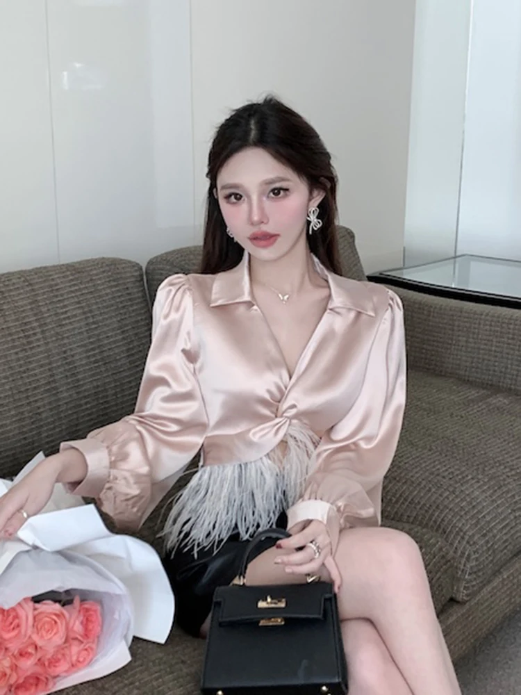 Autumn Sexy Crop Shirts Women Chic Tassel Lantern Sleeve V Neck Solid Blouse Slim Fit Simple Office Lady Female Hottie New Tops