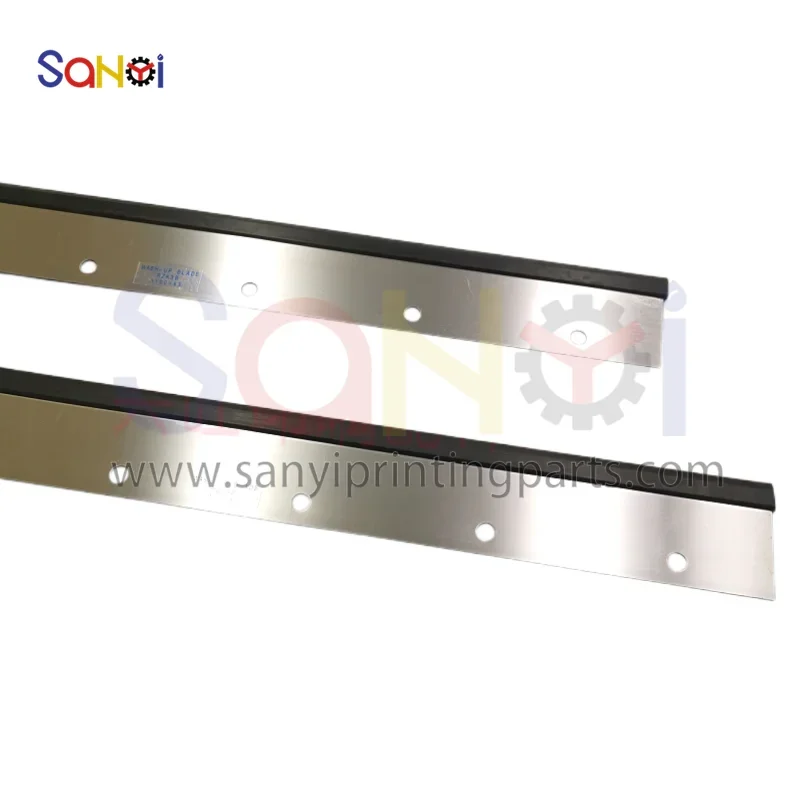 Lâmina de arruela Roland Rekord rzk 3B de 1 peça COMPRIMENTO: 1100 LARGURA: 65 GRANDE: 0,5 FOROS: 11 Roland rzk3B