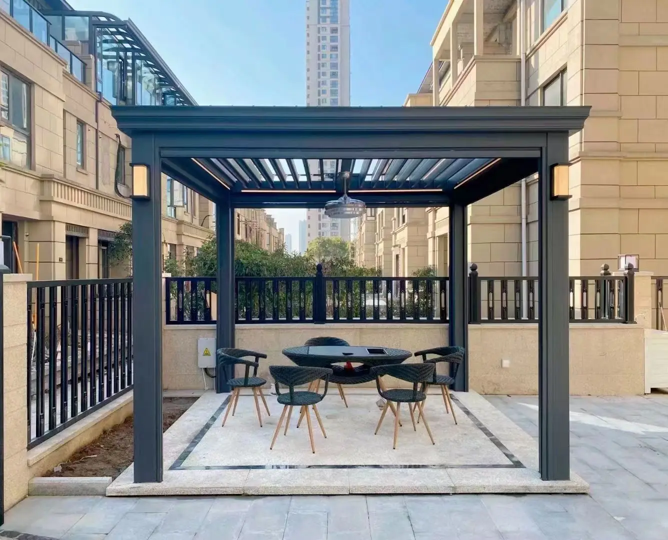 

Custom Aluminum Pavilion Electric Louver Roof Pergola for Garden Gazebo Terrace Waterproof and Suitable for Home Use Pergola