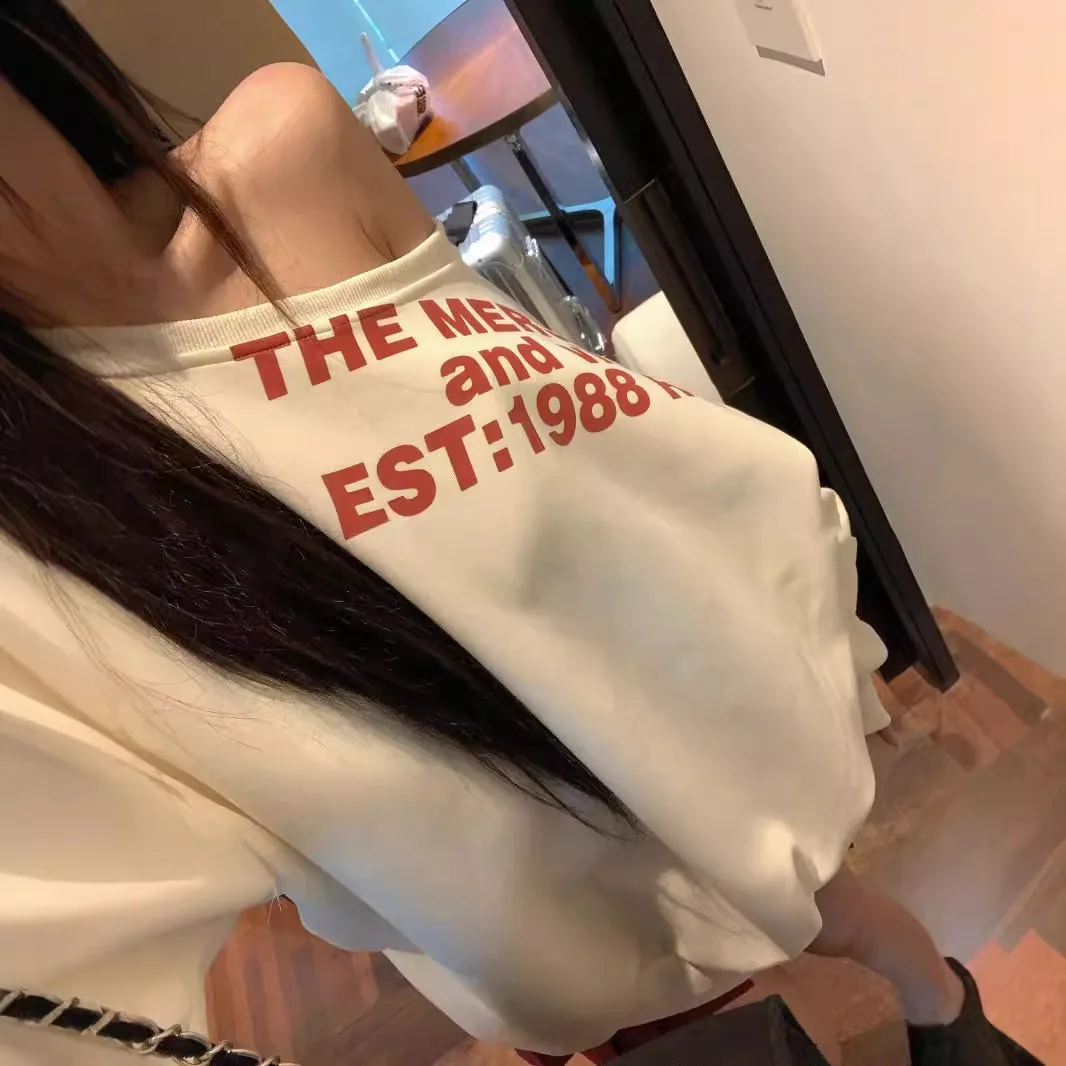 Women's Long Sleeve Loose Sweater Autumn Gray Sweatshirt American Style Letter Print Design Slouchy Oversize Off Shoulder Top