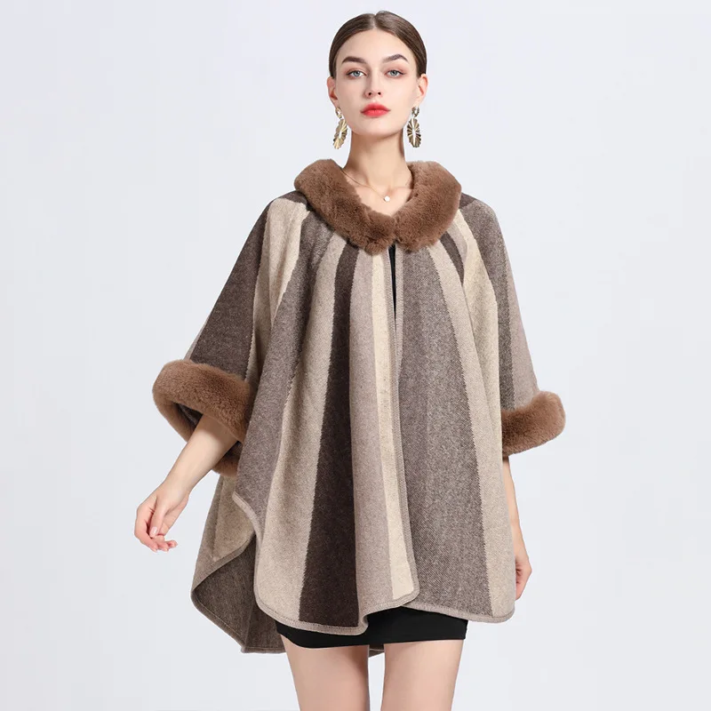 

Autumn Winter New Imitation Otter Rabbit Fur Collar Jacquard Cape Large Knitted Ponchos Women Capes Khaki Cloak