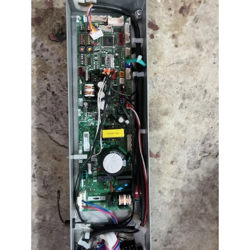 

Parts for Hisense Hitachi 6Q multi-line ceiling machine P-4261 original main board 10472640jfq